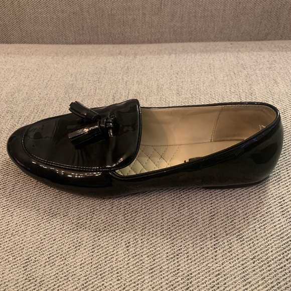 Zara Shoes - Zara Tasseled Black Loafers
